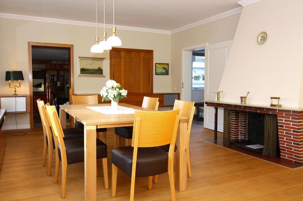 Ferienhaus Am Wung, Husum 후줌 외부 사진
